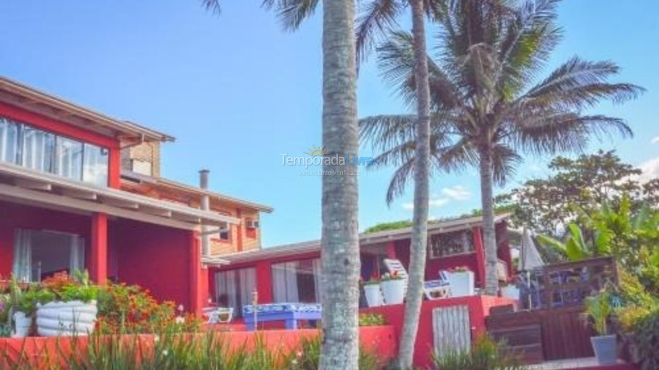 Casa para alquiler de vacaciones em Balneário Camboriú (Praia dos Amores)