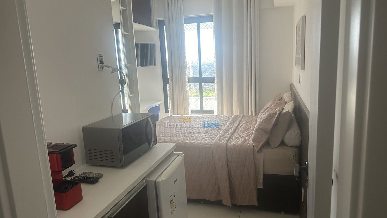 Apartamento para alquiler de vacaciones em Salvador (Caminho das árvores)