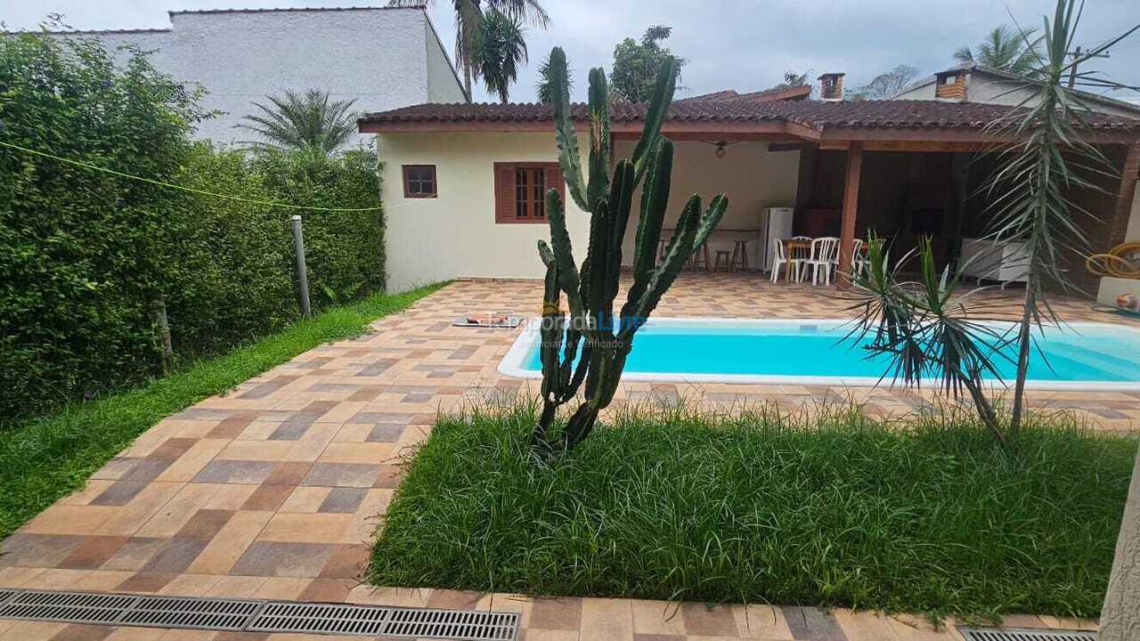 Casa para alquiler de vacaciones em Ubatuba (Centro)