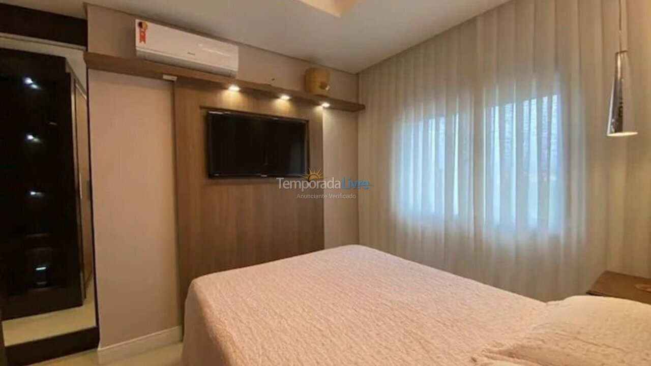 Apartamento para aluguel de temporada em Florianopolis (Campeche)