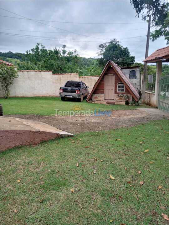 Chácara / sítio para aluguel de temporada em Araçariguama (Santa Ela)