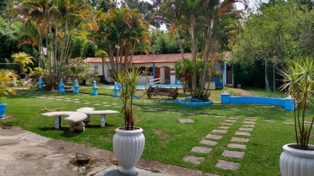 Ranch for vacation rental in Cotia (Aguassai)