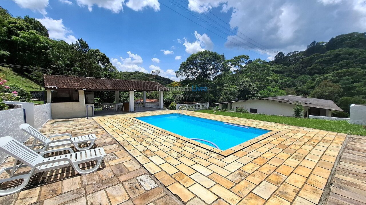 Casa para aluguel de temporada em Juquitiba (Padeiros)