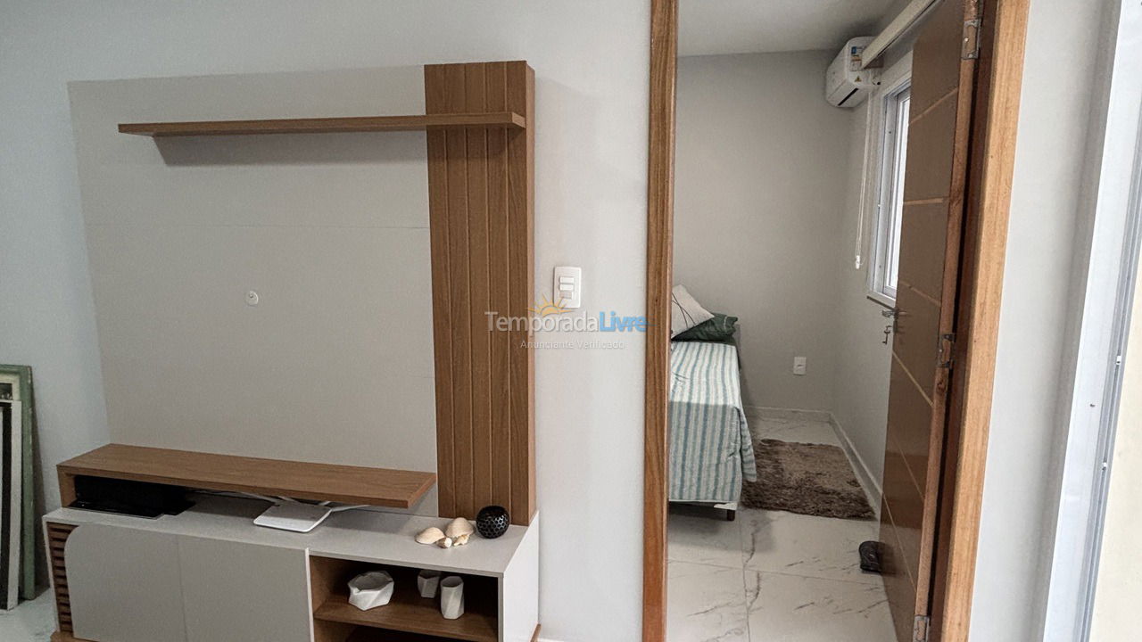 Apartamento para aluguel de temporada em Barra Velha (Tabuleiro)