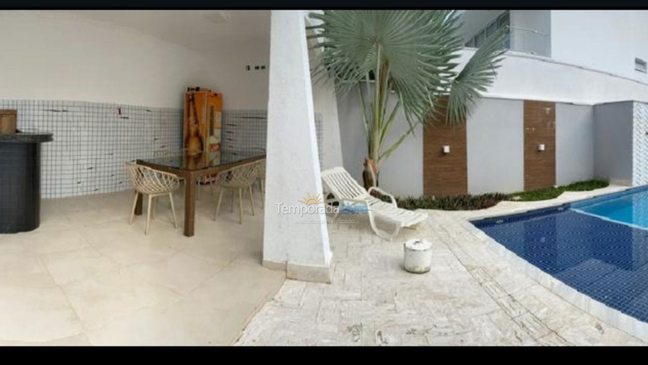 Casa para aluguel de temporada em Guarujá (Jardim Acapulco)