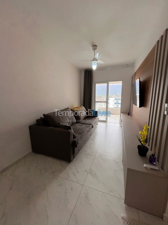 Apartamento para aluguel de temporada em Praia Grande (Praia do Caiçara)