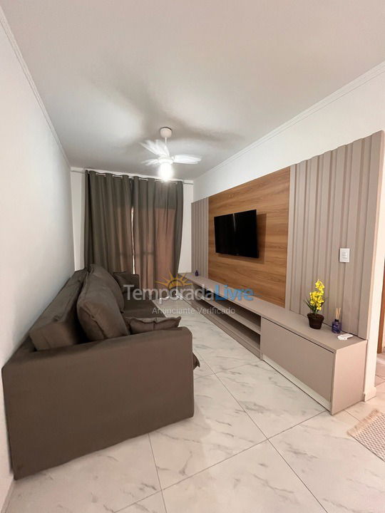 Apartamento para aluguel de temporada em Praia Grande (Praia do Caiçara)