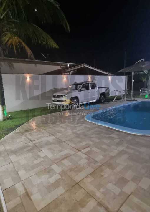 Casa para aluguel de temporada em Caraguatatuba (Massaguaçu Caraguatatuba)