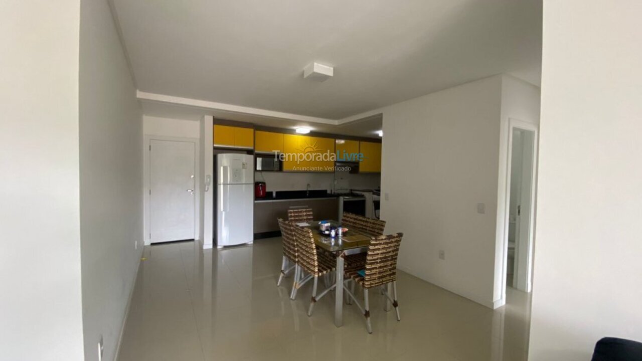 Apartamento para aluguel de temporada em Bombinhas (Praia de Bombinhas)