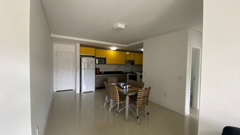 Locação Bombinhas Apartamento (LA0008)