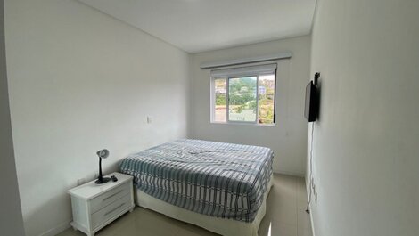 Locação Bombinhas Apartamento (LA0008)