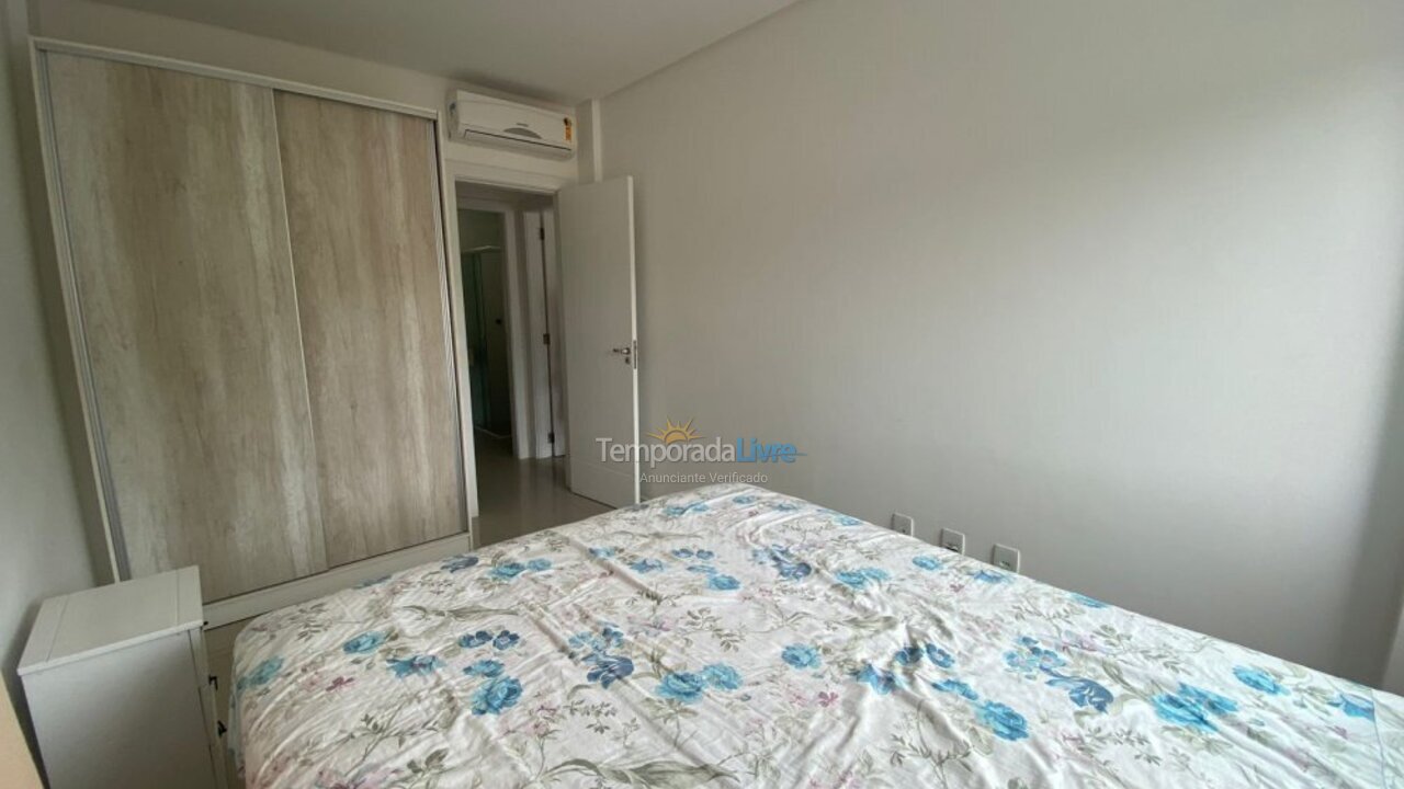 Apartamento para aluguel de temporada em Bombinhas (Praia de Bombinhas)