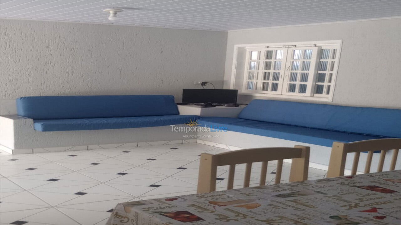 House for vacation rental in Ubatuba (Praia do Lázaro)