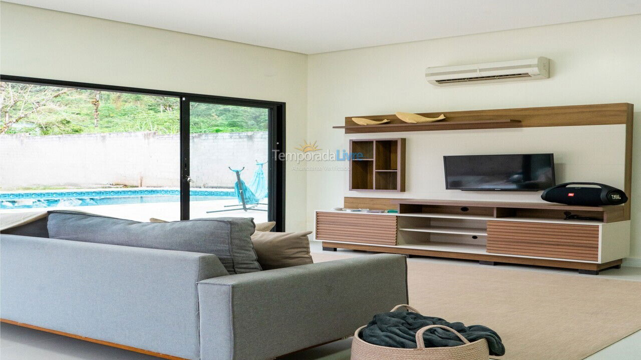 Casa para alquiler de vacaciones em Ubatuba (Praia de Itamambuca)