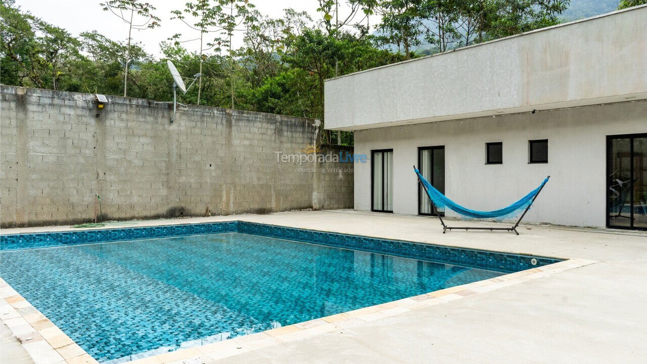 Casa para alquiler de vacaciones em Ubatuba (Praia de Itamambuca)