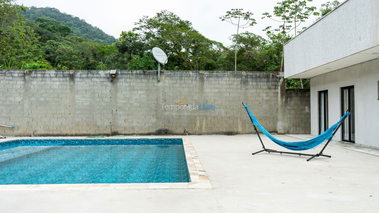 Casa para alquiler de vacaciones em Ubatuba (Praia de Itamambuca)