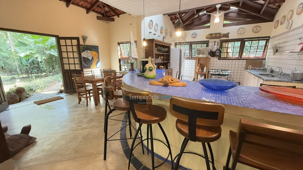 Casa para alquiler de vacaciones em São Sebastião (Camburi)