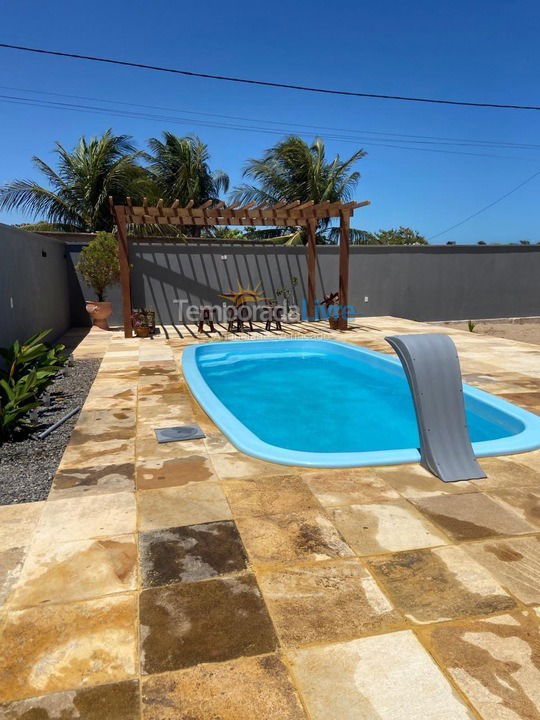 Casa para alquiler de vacaciones em Itapipoca (Praia da Baleia)