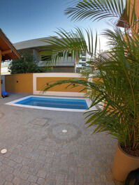 House with pool for rent in Palmas beach