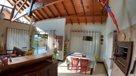 House with pool for rent in Palmas beach