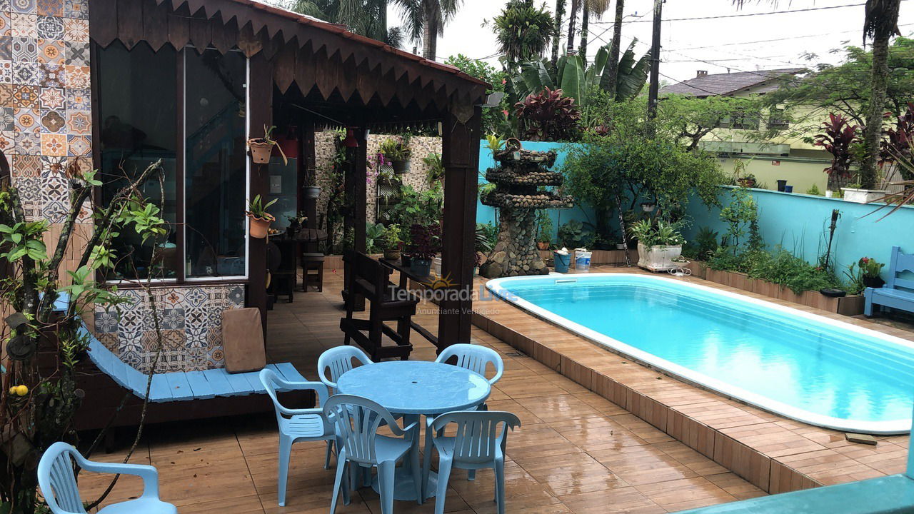 House for vacation rental in Matinhos (Caiobá)