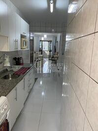 SEASON UP TO 7 PEOPLE STREET 278 MEIA PRAIA