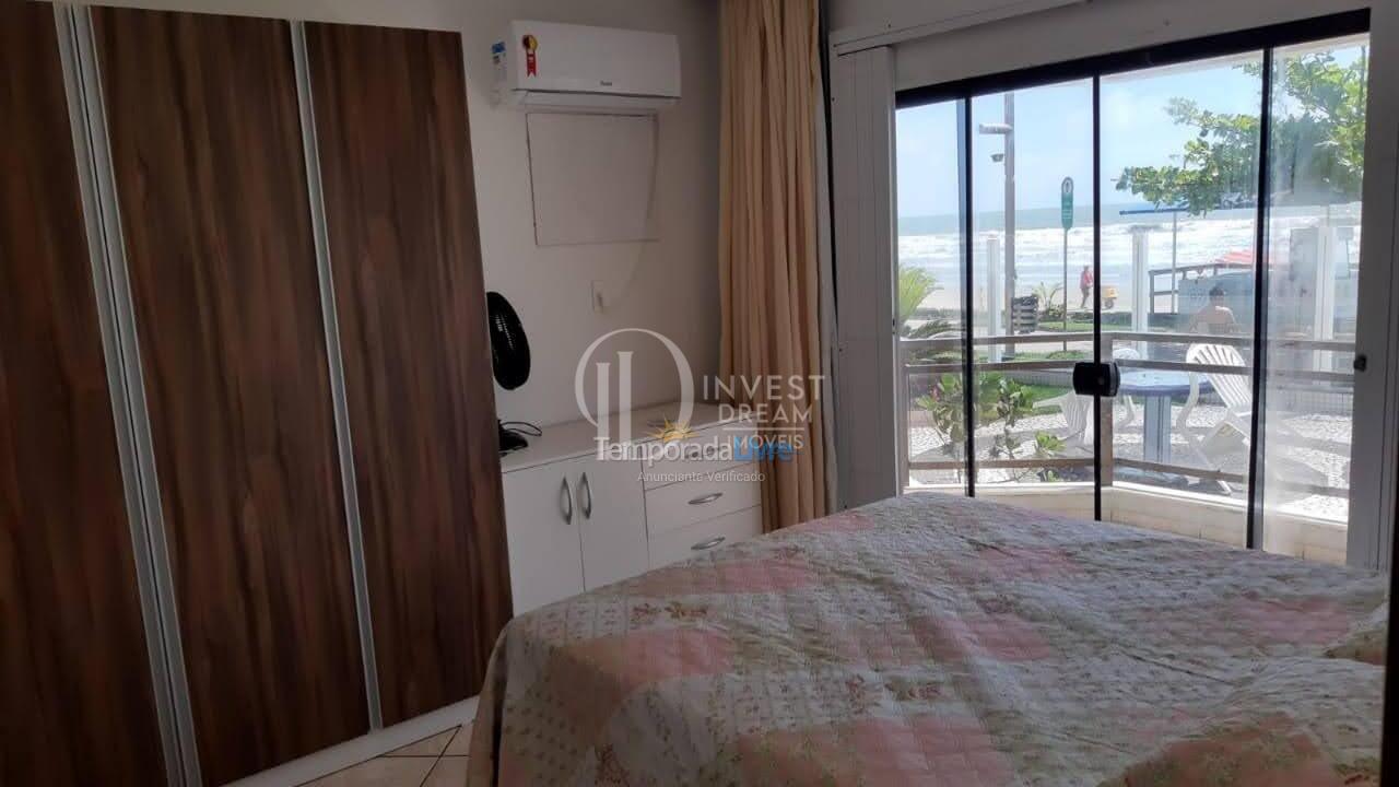 Apartamento para alquiler de vacaciones em Itapema (Meia Praia)