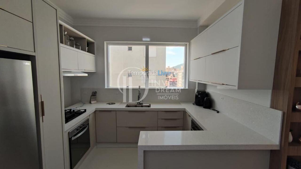 Apartamento para alquiler de vacaciones em Itapema (Meia Praia)