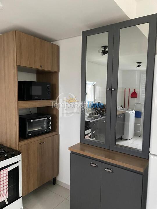 Apartamento para aluguel de temporada em Itapema (Alto São Bento)