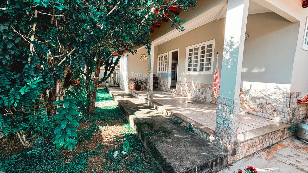 Casa para aluguel de temporada em Armação dos Búzios (Bairro Rasa)