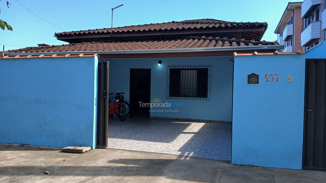 Casa para alquiler de vacaciones em Ubatuba (Praia das Toninhas)