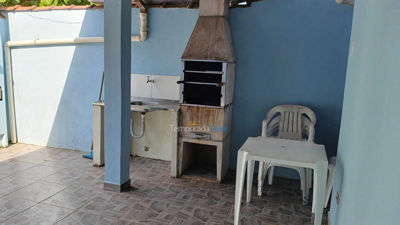 Casa para alquiler de vacaciones em Ubatuba (Praia das Toninhas)