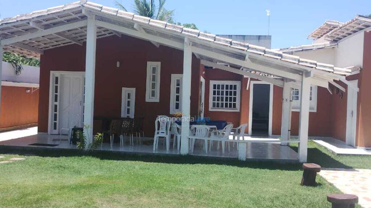 Casa para aluguel de temporada em Camaçari (Praia de Guarajuba)