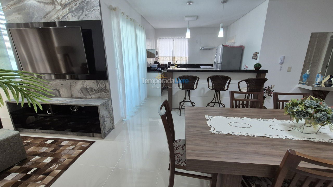 Apartamento para alquiler de vacaciones em Itapema (Meia Praia)