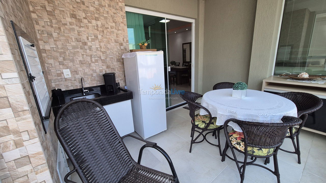 Apartamento para alquiler de vacaciones em Itapema (Meia Praia)