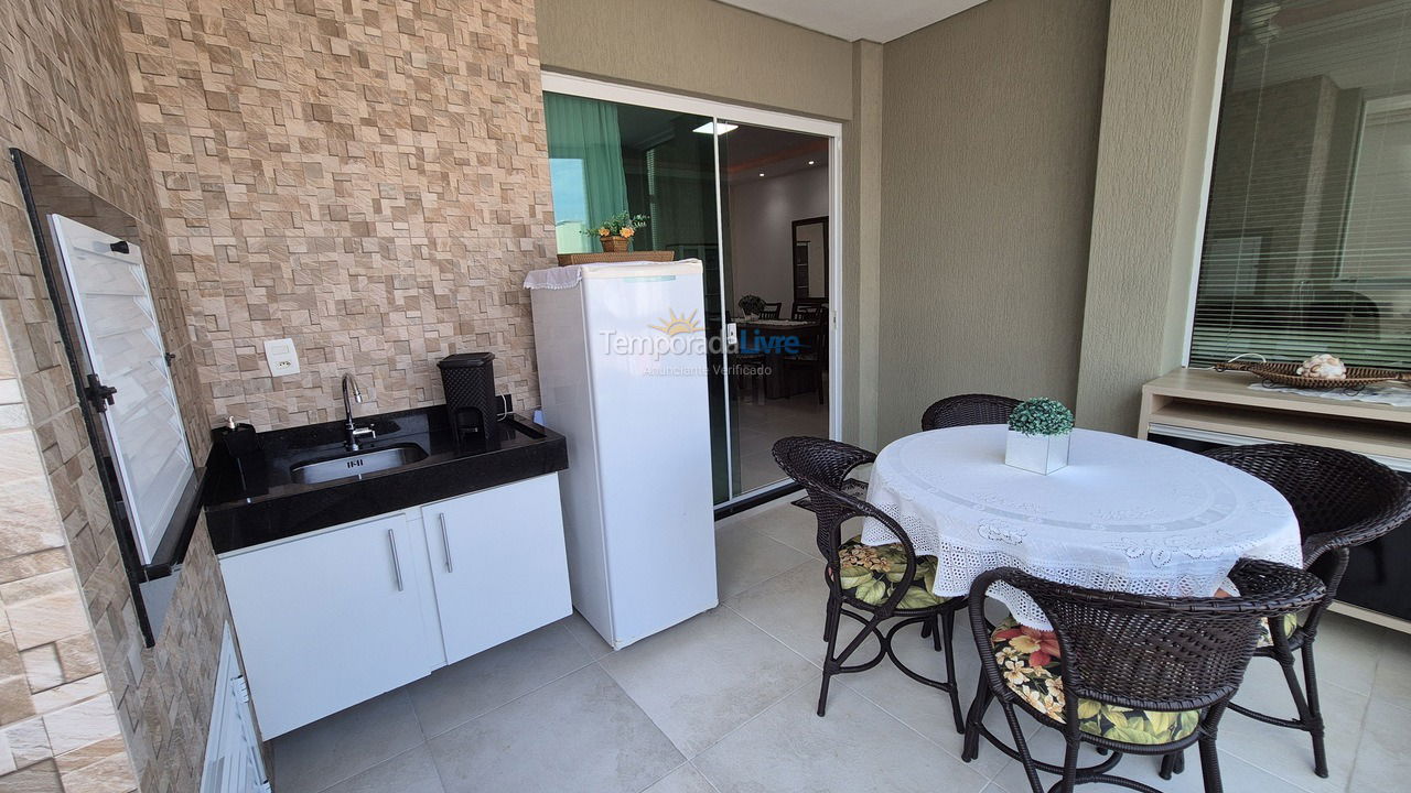 Apartamento para alquiler de vacaciones em Itapema (Meia Praia)