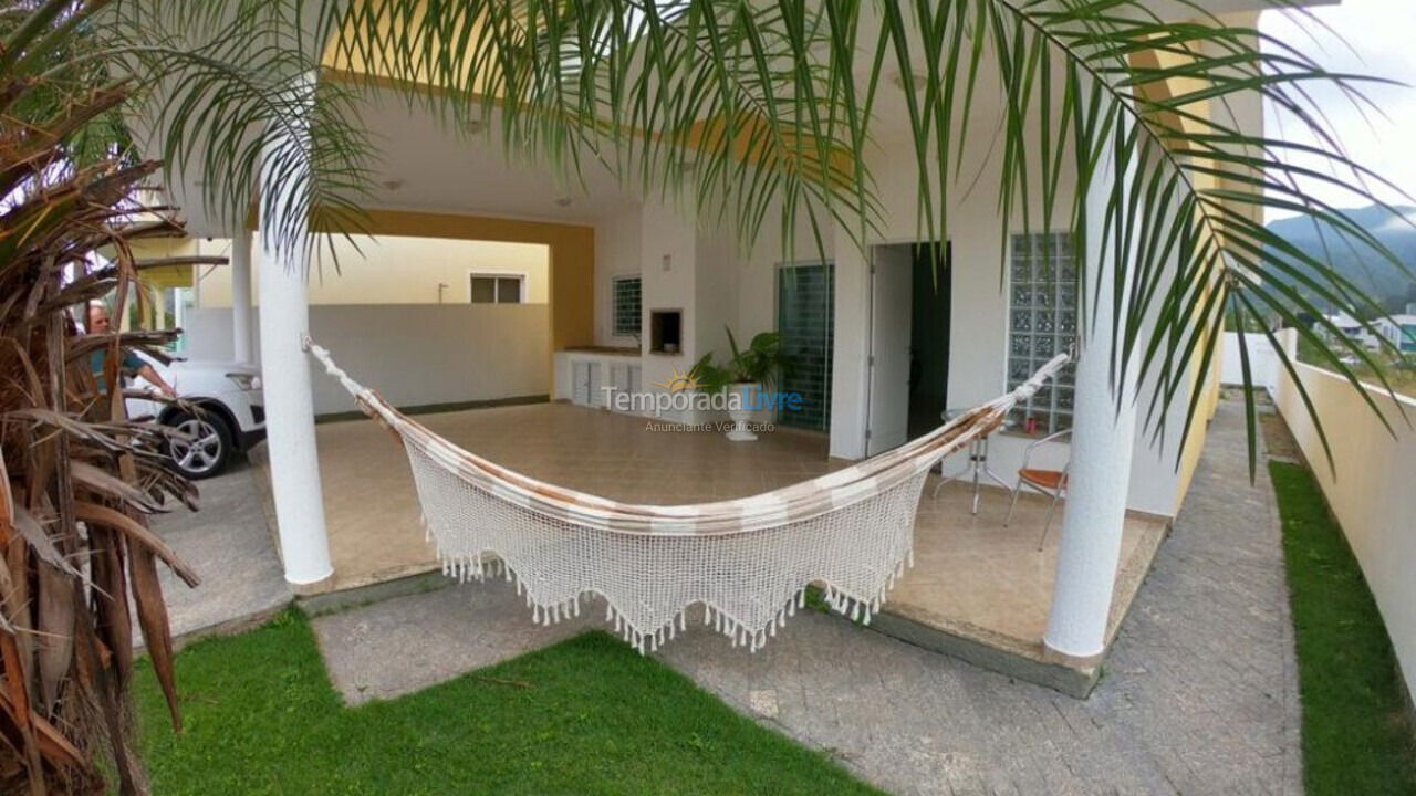 House for vacation rental in Governador Celso Ramos (Palmas)