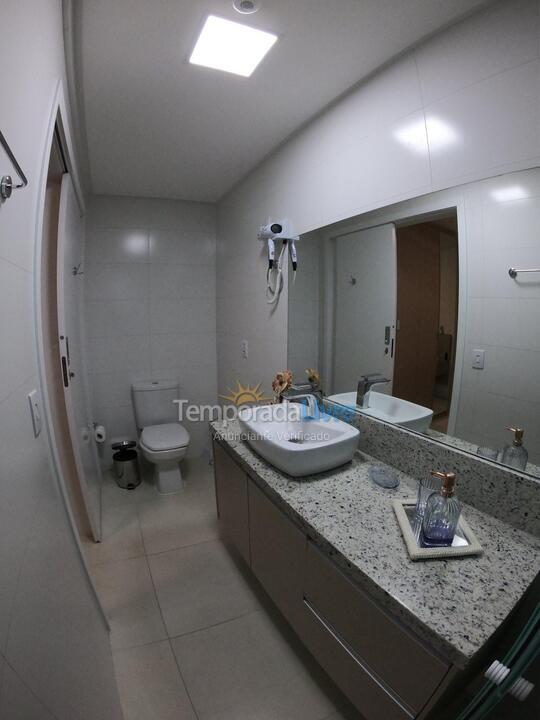 Apartamento para alquiler de vacaciones em Governador Celso Ramos (Praia de Palmas)