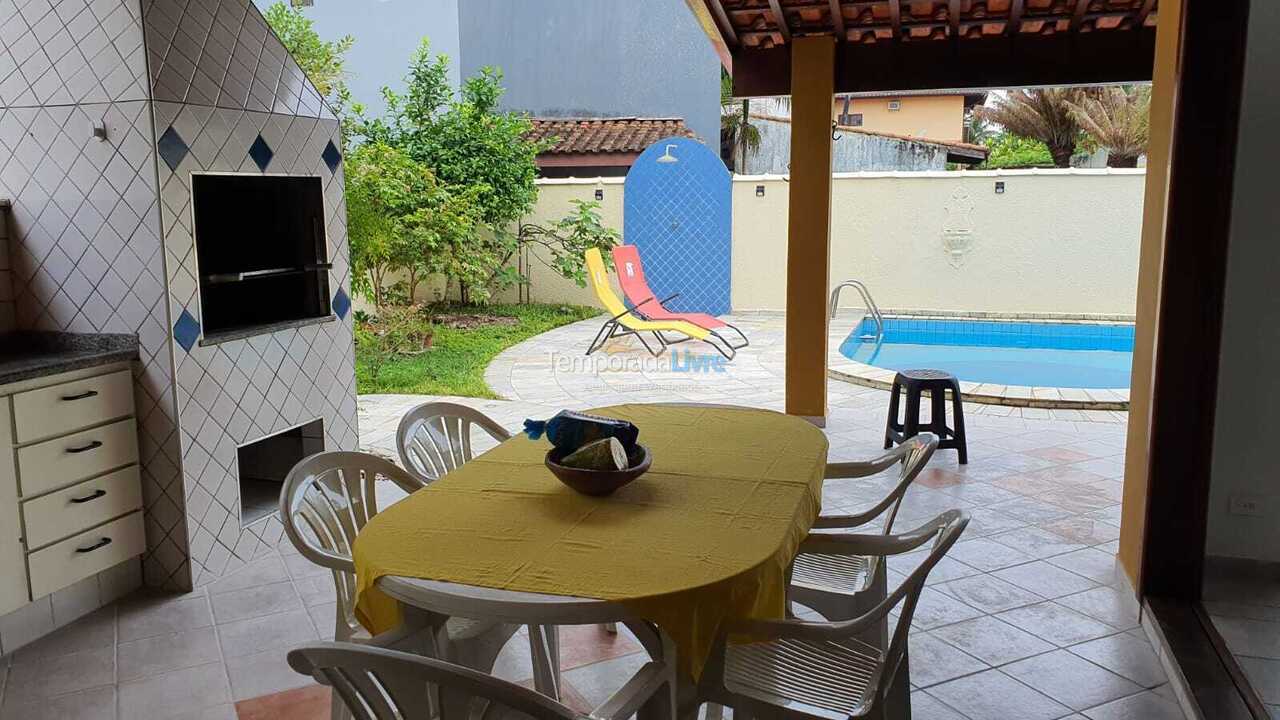 Casa para alquiler de vacaciones em Bertioga (Maitinga)