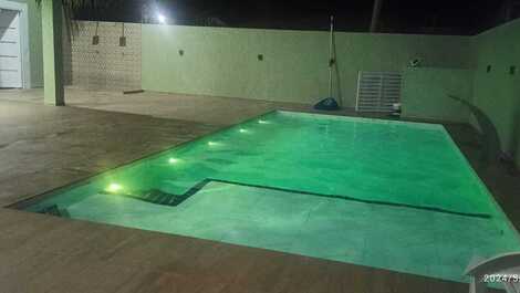 Piscina com led's