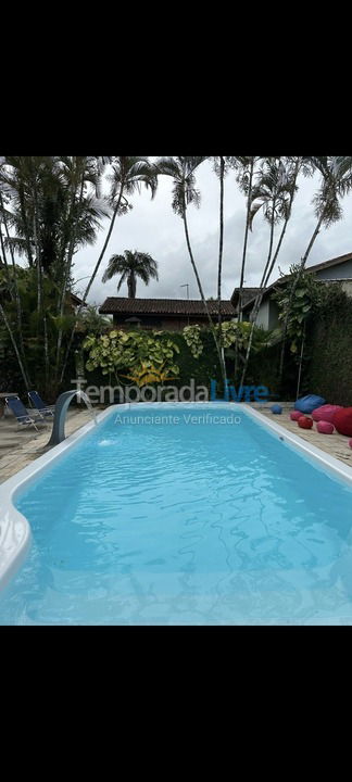 Casa para aluguel de temporada em Guarujá (Praia do Pernambuco)