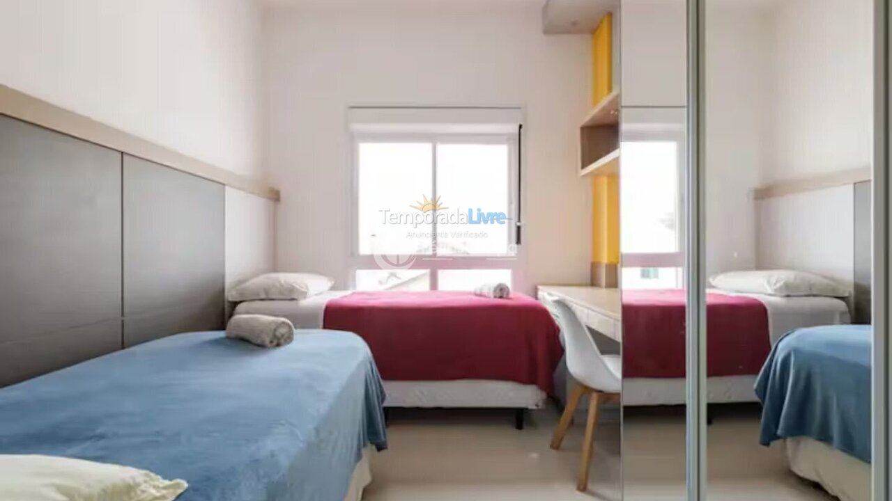 Apartamento para aluguel de temporada em Florianopolis (Campeche)