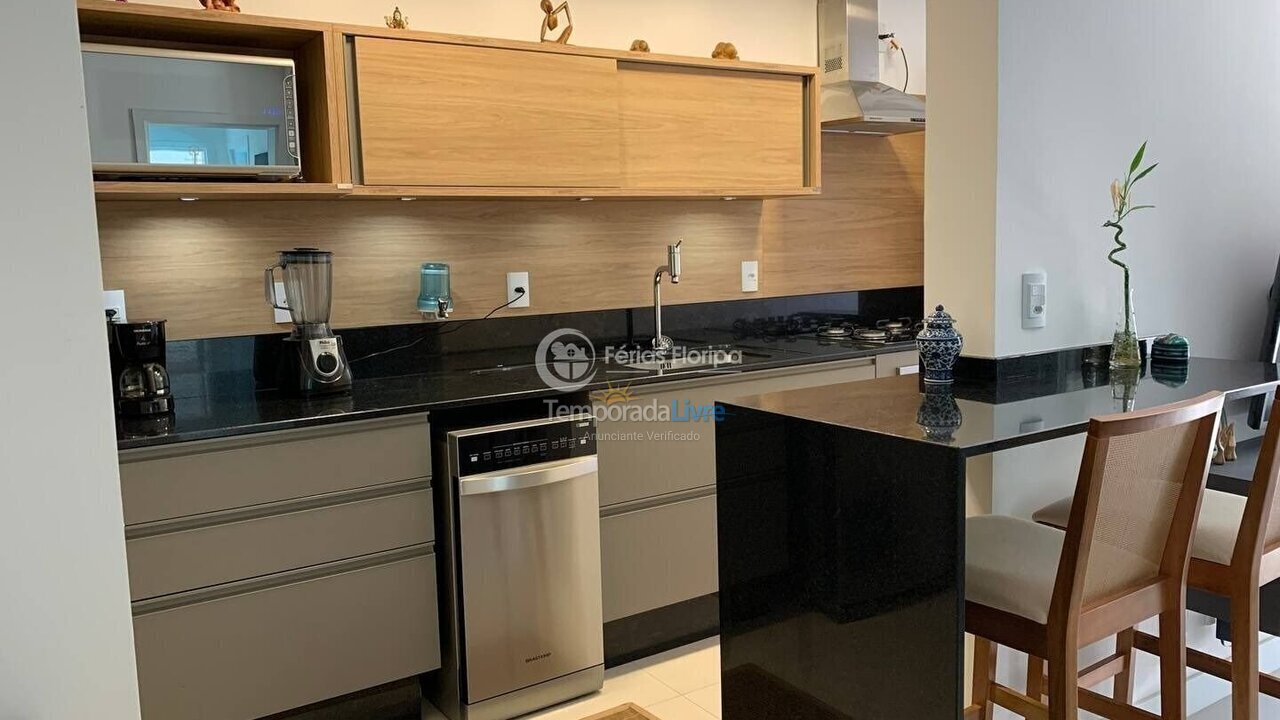 Apartamento para aluguel de temporada em Florianopolis (Campeche)