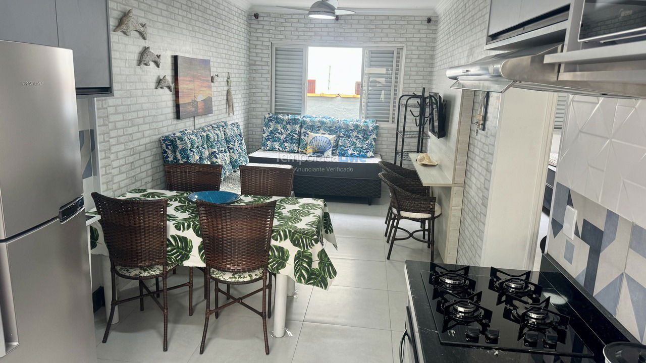 Casa para aluguel de temporada em Ubatuba (Praia Grande)