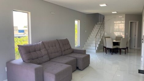 DUPLEX PENTHOUSE - 3 SUITES - 200M FROM THE BEACH