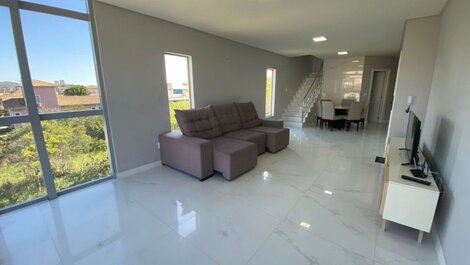 DUPLEX PENTHOUSE - 3 SUITES - 200M FROM THE BEACH