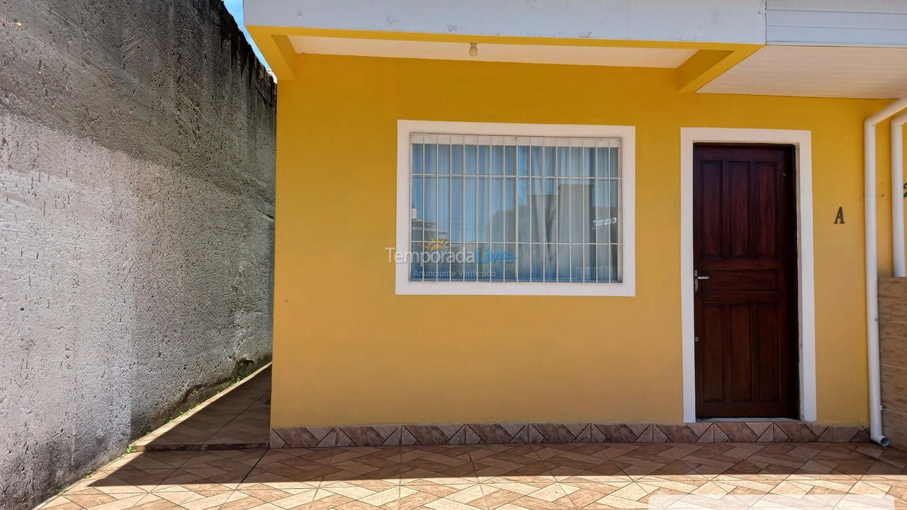 Casa para aluguel de temporada em Florianopolis (Praia dos Ingleses)