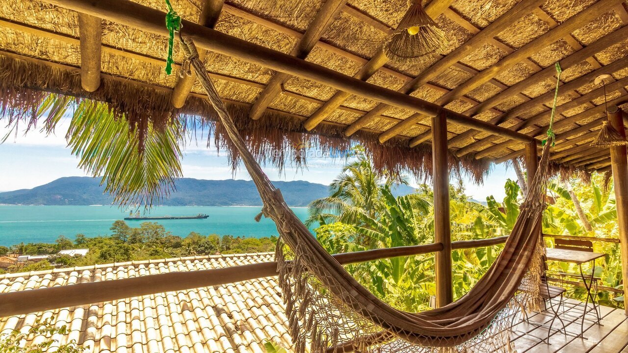 Casa para alquiler de vacaciones em Ilhabela (Veloso)