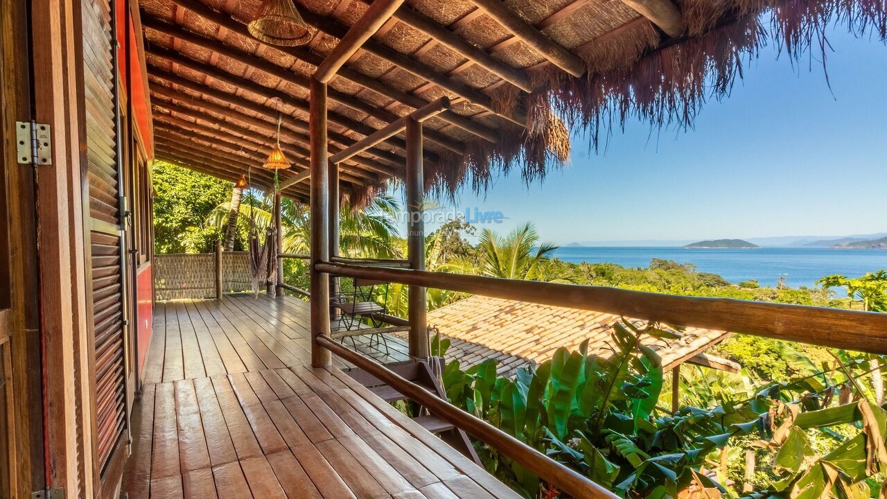 Casa para alquiler de vacaciones em Ilhabela (Veloso)