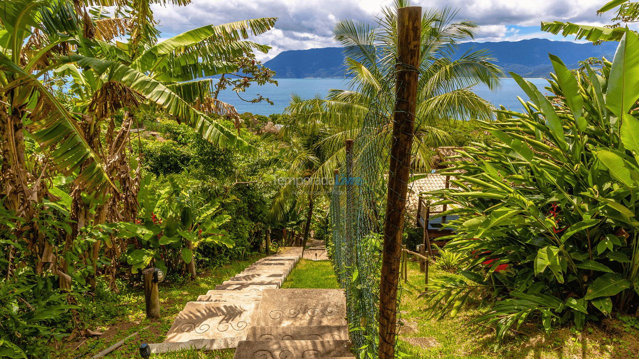 Casa para aluguel de temporada em Ilhabela (Veloso)